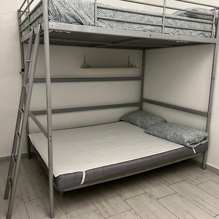 Bed2Go Brescia Appartement Turijn Buitenkant foto